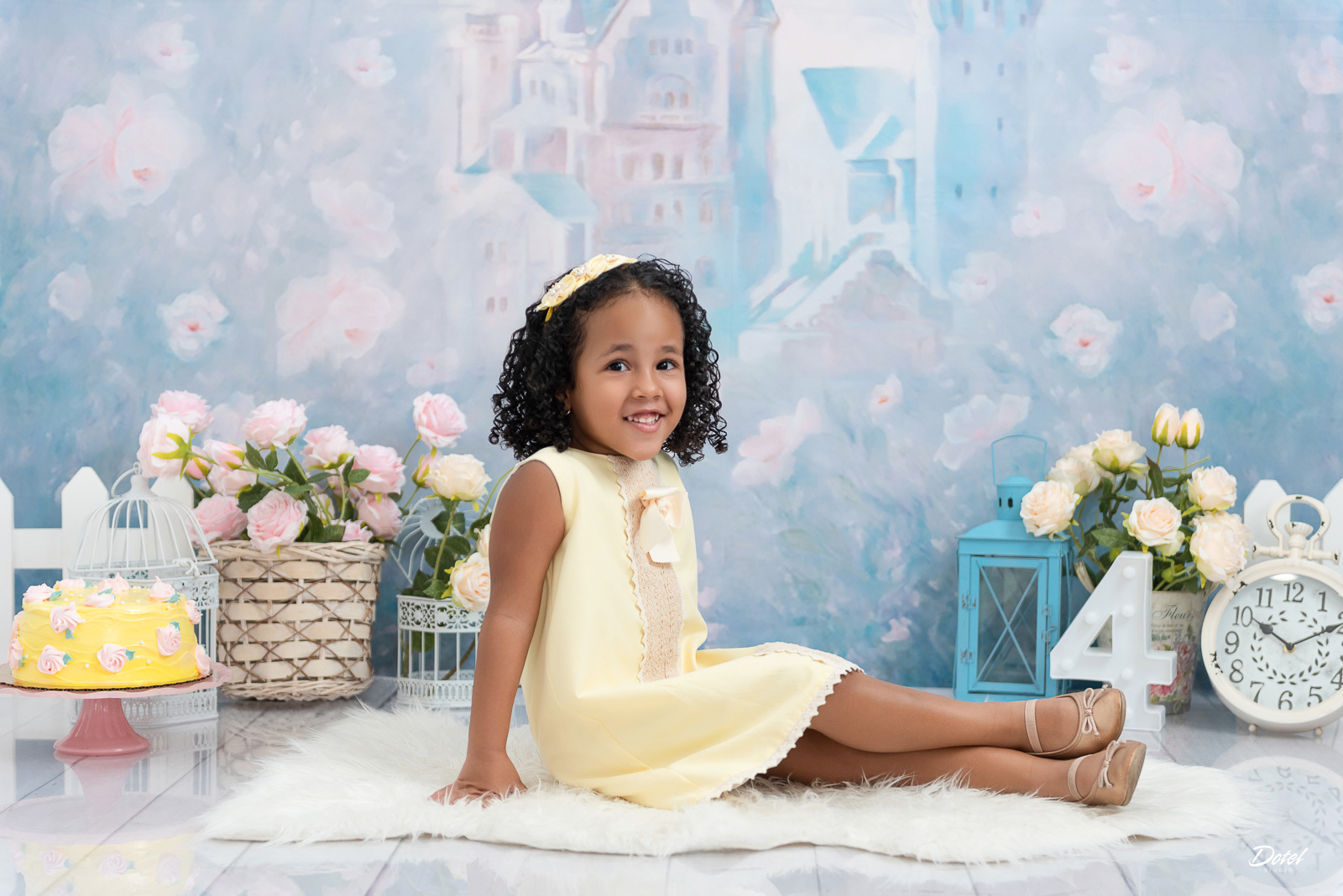 Samantha celebra sus 4 años con una sesión de fotos en estudio en Santo Domingo