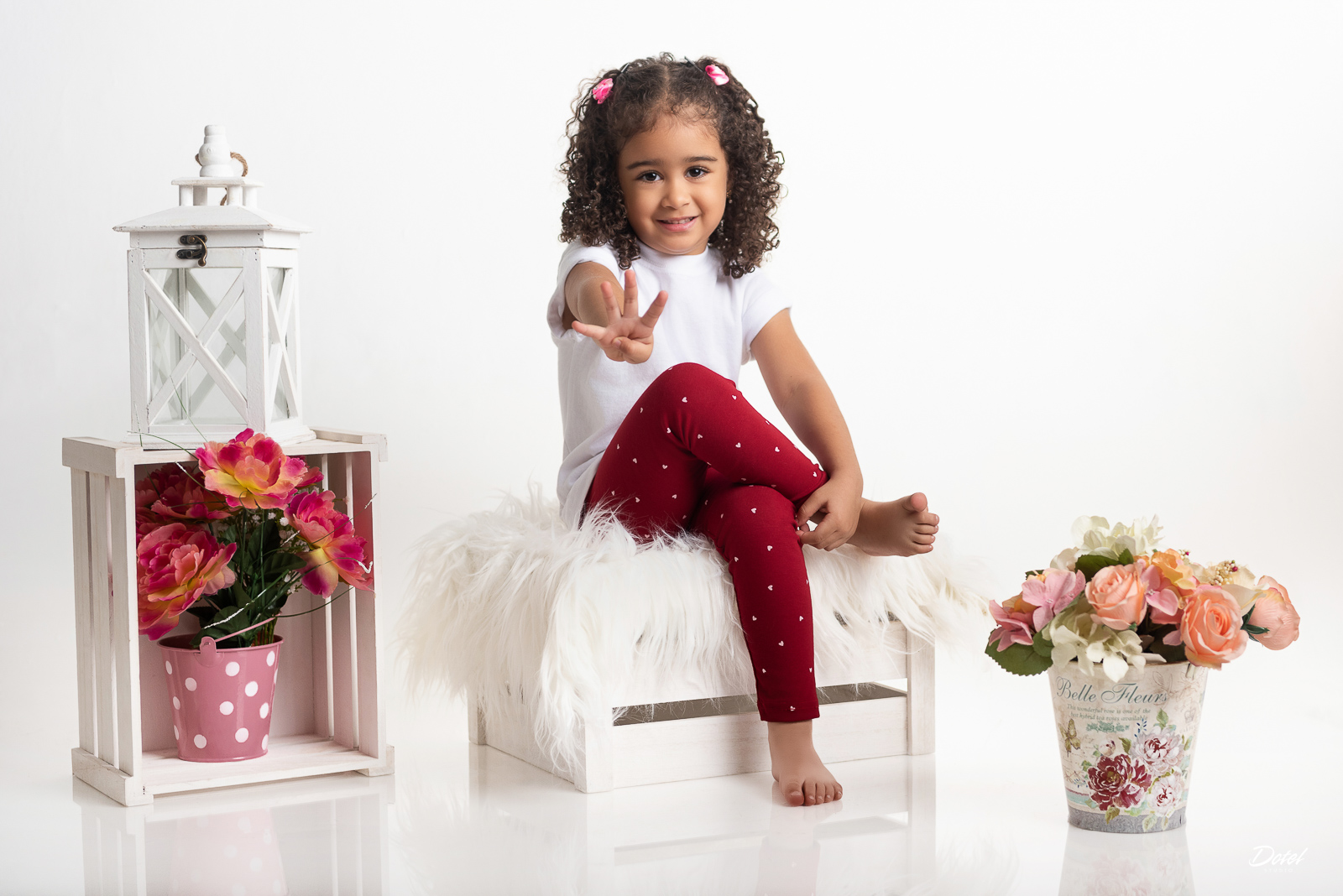 Sesión de Fotos de niña en estudio fotográfico en Santo Domingo